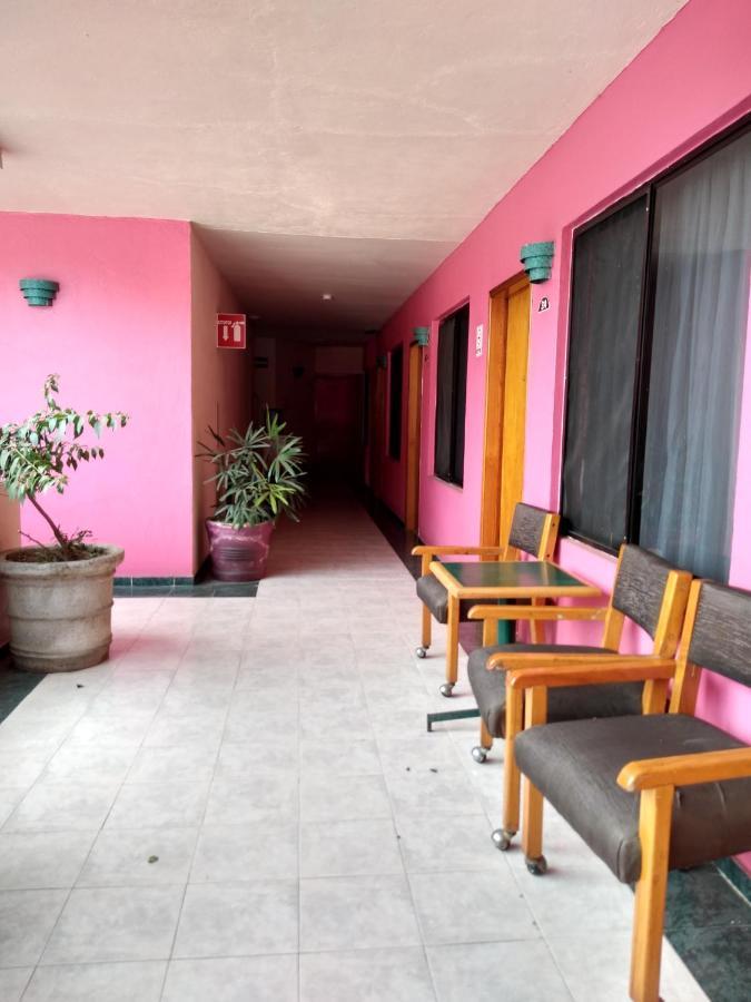 Hotel Tamazunchale Exterior photo
